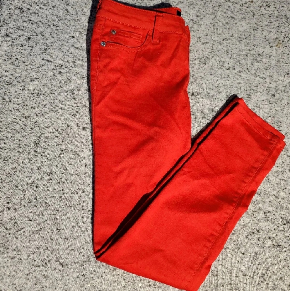 Celebrity Pink red pants